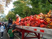 �Q���҂̂��߂ɗp�ӂ��ꂽ���H